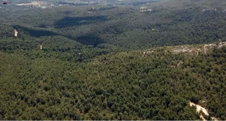 Απαγορεύεται και σήμερα η κυκλοφορία στο Σέιχ Σου λόγω υψηλού κινδύνου πρόκλησης πυρκαγιάς