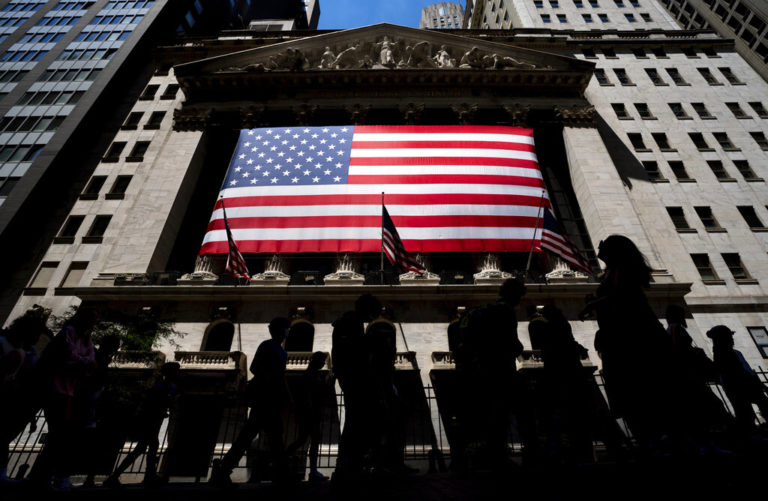 APTOPIX Financial Markets Wall Street