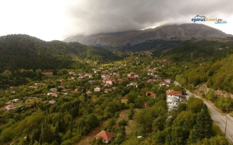 Ιωάννινα: Διαμαρτυρία κατοίκων Αθαμανίου για τη διέλευση φορτηγών από το χωριό τους