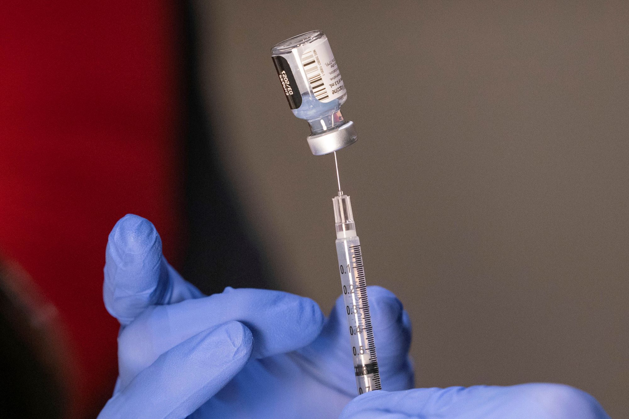 Εξαδάκτυλος στην ΕΡΤ: Αύξηση κρουσμάτων κορονοϊού την τελευταία εβδομάδα – Απαραίτητο το εμβόλιο στους άνω των 60