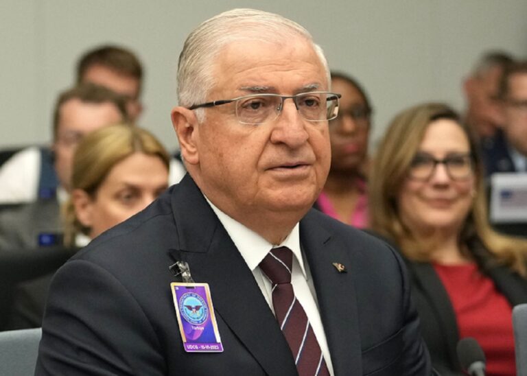 Τούρκος υπ. Άμυνας: Εθνικό μας θέμα η Κύπρος – Σημαντική η διατήρηση του θετικού κλίματος με την Ελλάδα για εξεύρεση λύσης στο Κυπριακό