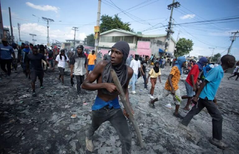 Αϊτή: Κενυάτες αξιωματούχοι συζητούν για ανάπτυξη διεθνούς αστυνομικής δύναμης ενάντια στις συμμορίες