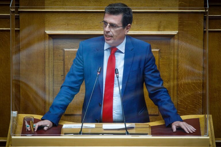 H Ευρώπη προσπαθεί να διαχειριστεί την κατάσταση στη Β. Αφρική-Συνέντευξη με τον υπουργό Μεταναστευτικού & Ασύλου Δημήτρη Καιρίδη 