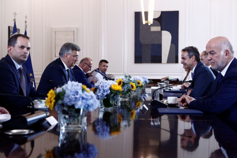 Συνάντηση Μητσοτάκη με τον πρωθυπουργό Κροατίας: Συλλυπητήρια για τον χαμό του Μιχάλη