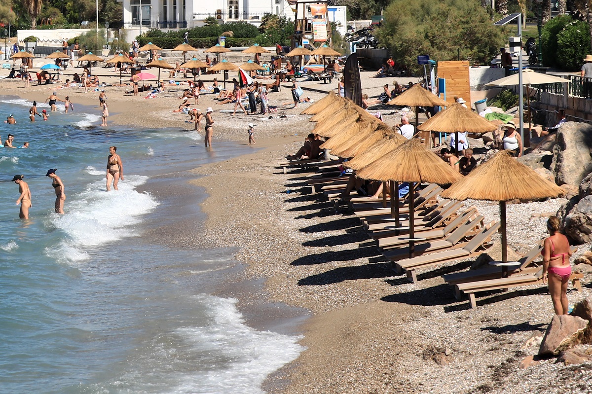 ΣΤΙΓΜΙΟΤΥΠΑ ΑΠΟ ΠΑΡΑΛΙΕΣ ΤΗΣ ΑΤΤΙΚΗΣ (ΓΙΑΝΝΗΣ ΠΑΝΑΓΟΠΟΥΛΟΣ/ EUROKINISSI)