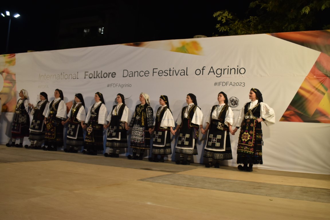 Αγρίνιο: Συνεχίζεται το Διεθνές Φεστιβάλ Παραδοσιακών Χορών 2023 (video)