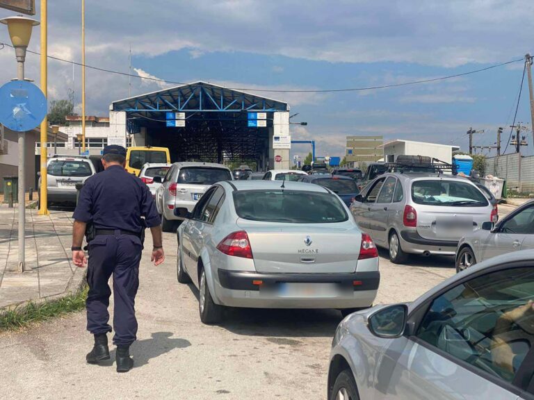 Ιωάννινα: Αυξημένη κίνηση στον μεθοριακό σταθμό Κακαβιάς