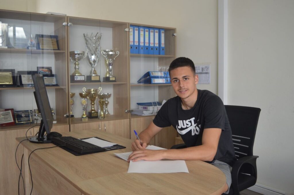 Επένδυση με Χρήστο Νίκολη και Παναγιώτη Δήμο στον Α.Σ. Καρδίτσας