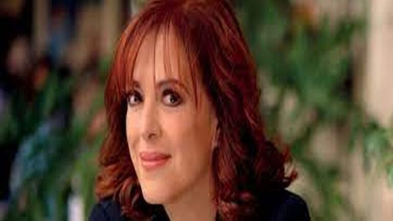 «Βόμβα μολότοφ» σε καλοκαιρινή περιοδεία στη Λάρισα