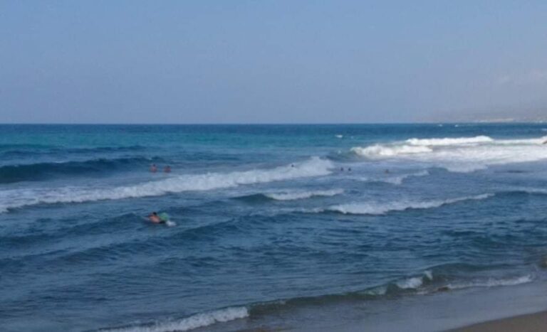 Ζάκυνθος: Πνίγηκε 57χρονος Βρετανός στον Λαγανά – Διασώθηκε 4χρονος που παρασύρθηκε στα ανοικτά από τον αέρα