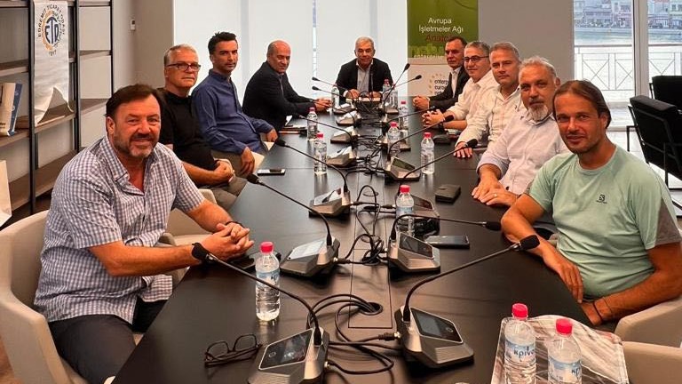 Συνάντηση Επιμελητηρίων Λέσβου – Αϊβαλιού – Πρόταση για κοινά τουριστικά πακέτα