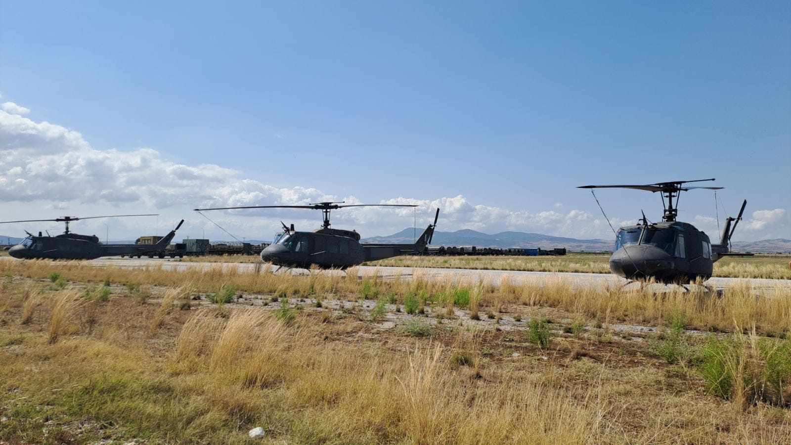 Απάντηση του ΓΕΣ για τα ελικόπτερα στο Στεφανοβίκειο: Όλα είναι ασφαλή