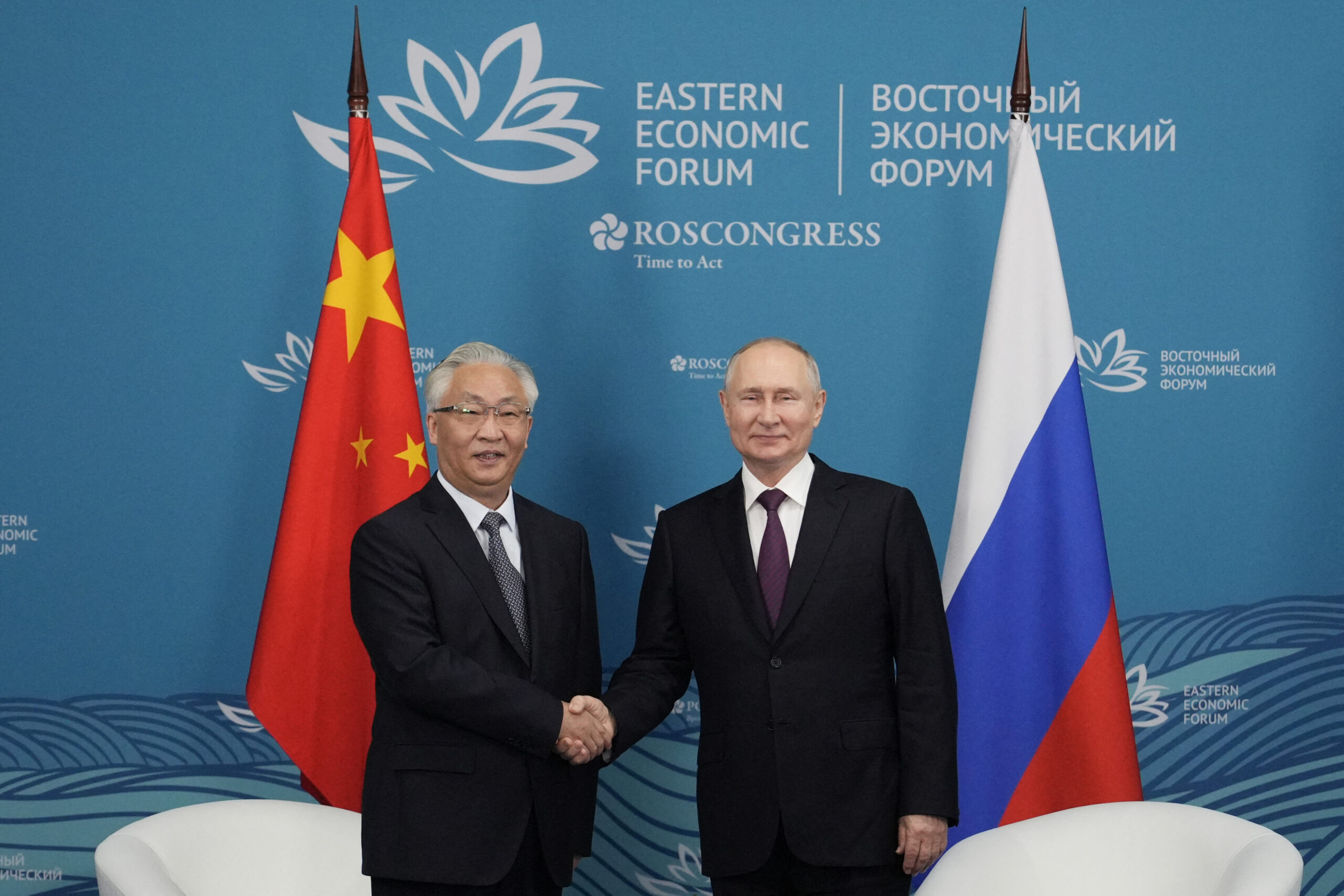 RUSSIA-CHINA-POLITICS-DIPLOMACY-ECONOMY