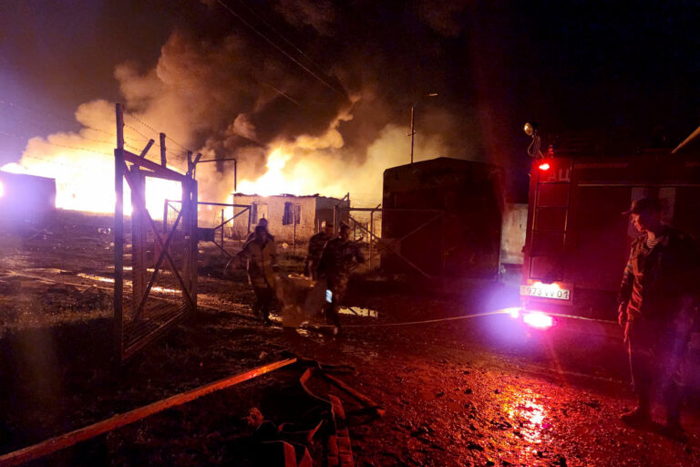 Ναγκόρνο Καραμπάχ: Τουλάχιστον 20 νεκροί από την έκρηξη σε αποθήκη καυσίμων