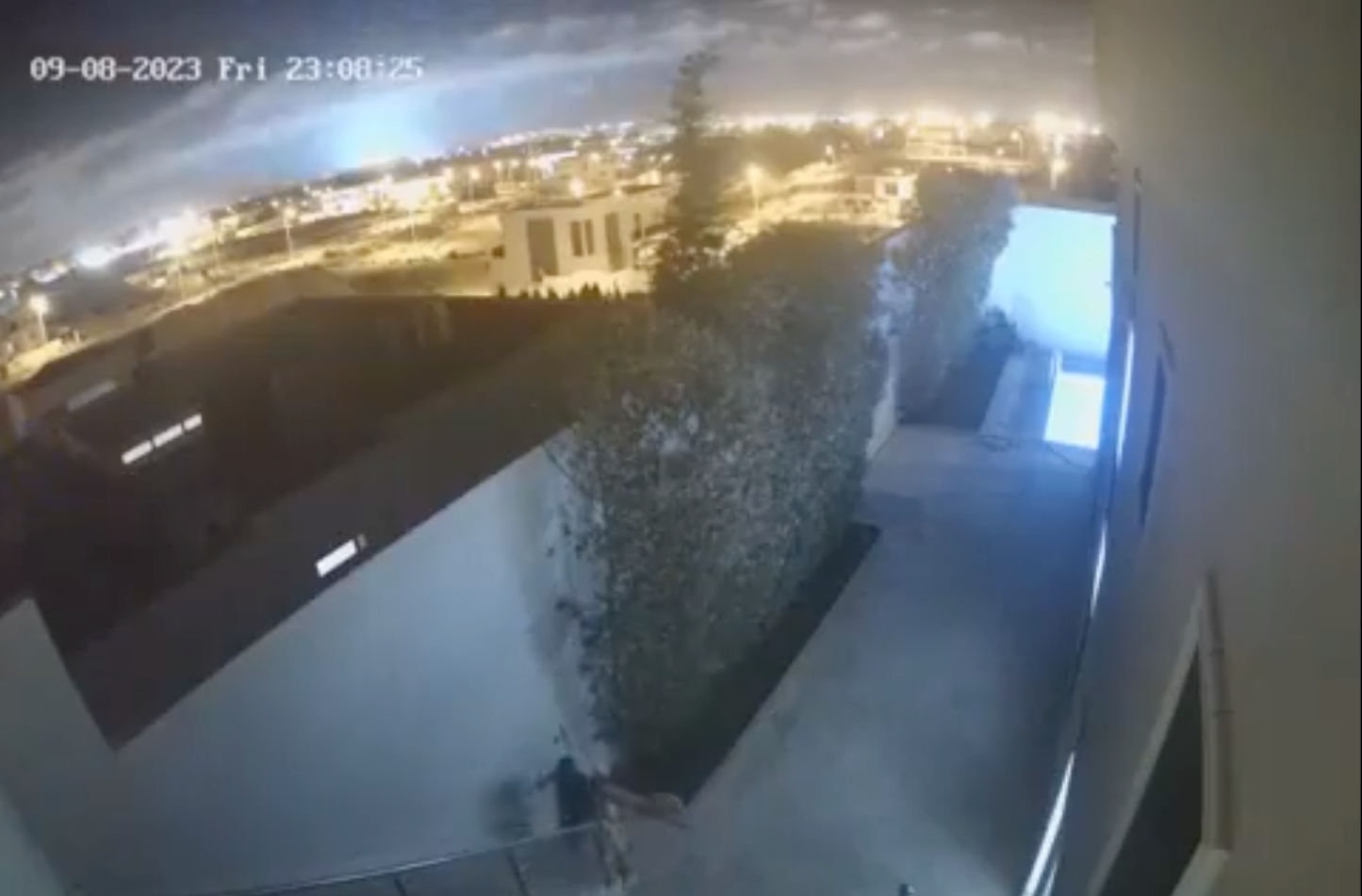 11morocco-quake-quake-lights-screenshot-superJumbo