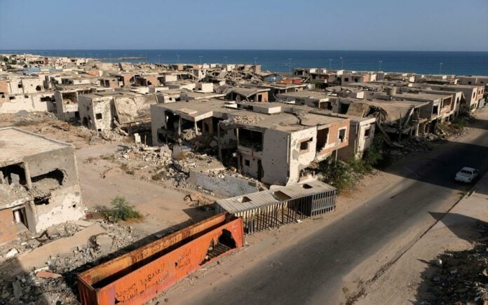 Ευ. Βενέτης: Λιβύη – η αποπομπή Μανγκούς και η σύγκρουση Δύσης κι Ανατολής