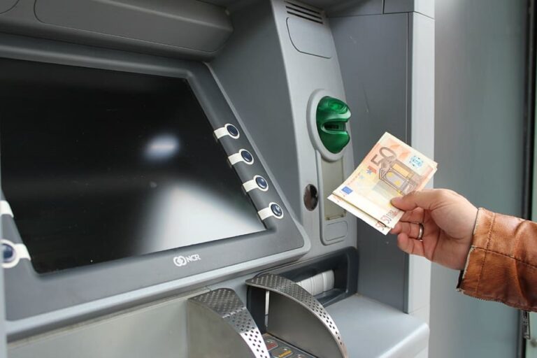 Market pass: Εντός της εβδομάδας η τρίμηνη πληρωμή – Τον Νοέμβριο η επόμενη καταβολή