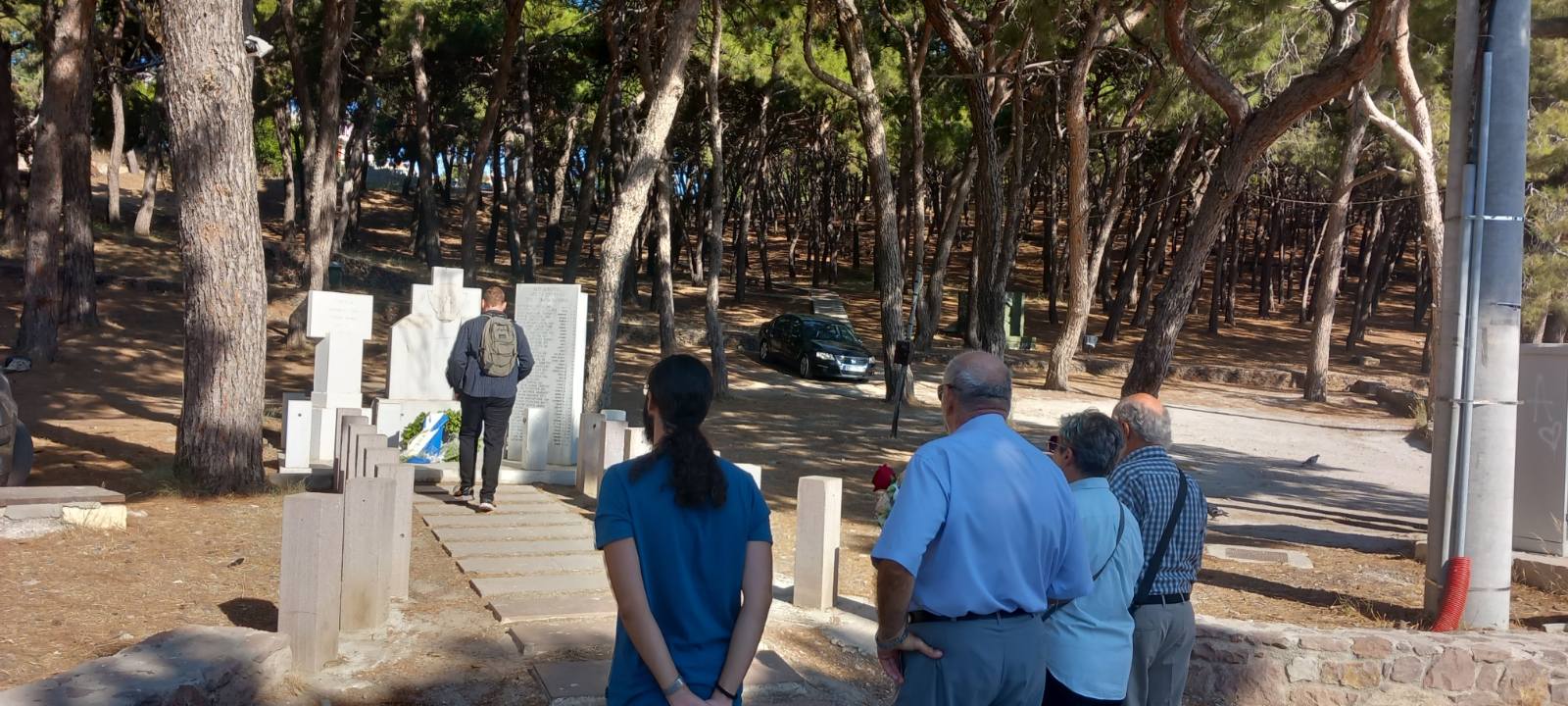 Λέσβος: Φόρος τιμής στους 42 αγωνιστές της Εθνικής Αντίστασης από το ΚΚΕ