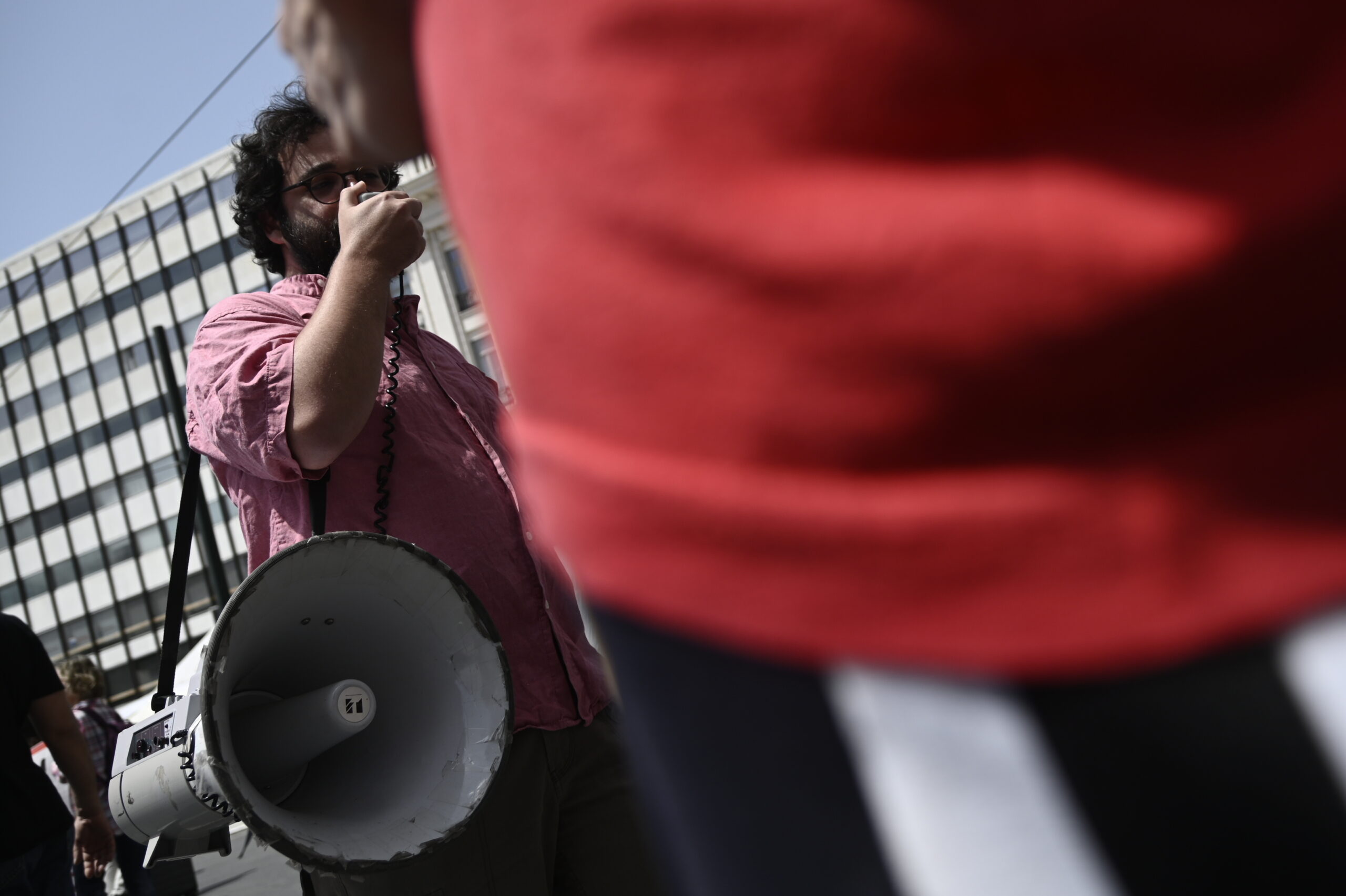 Σε απεργιακό κλοιό αύριο, Πέμπτη 21/9 όλη η χώρα – Ποιοι θα συμμετάσχουν