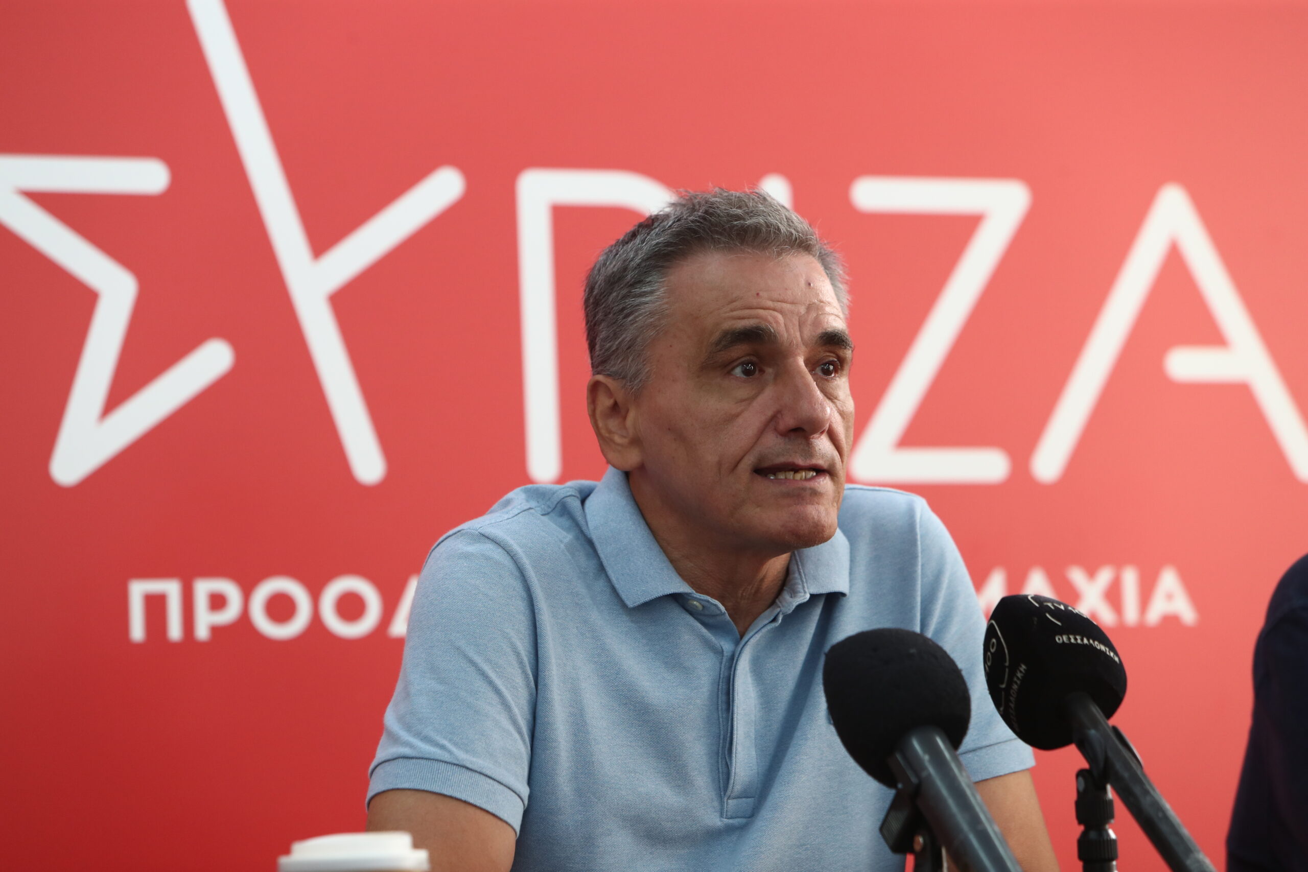 [363347] ΣΥΝΑΝΤΗΣΗ ΤΟΥ ΕΥΚΛΕΙΔΗ ΤΣΑΚΑΛΩΤΟΥ ΜΕ ΤΟΝ ΣΠΥΡΟ ΠΕΓΚΑ ΕΠΙΚΕΦΑΛΗΣ ΤΗΣ ΔΗΜΟΤΙΚΗΣ ΠΑΡΑΤΑΞΗΣ "ΘΕΣΣΑΛΟΝΙΚΗ ΓΙΑ ΟΛΟΥΣ" ΚΑΙ ΕΝ ΣΥΝΕΧΕΙΑ ΣΥΝΕΝΤΕΥΞΗ ΤΥΠΟΥ (ΒΑΣΙΛΗΣ ΒΕΡΒΕΡΙΔΗΣ / ΜΟΤΙΟΝ ΤΕΑΜ)
