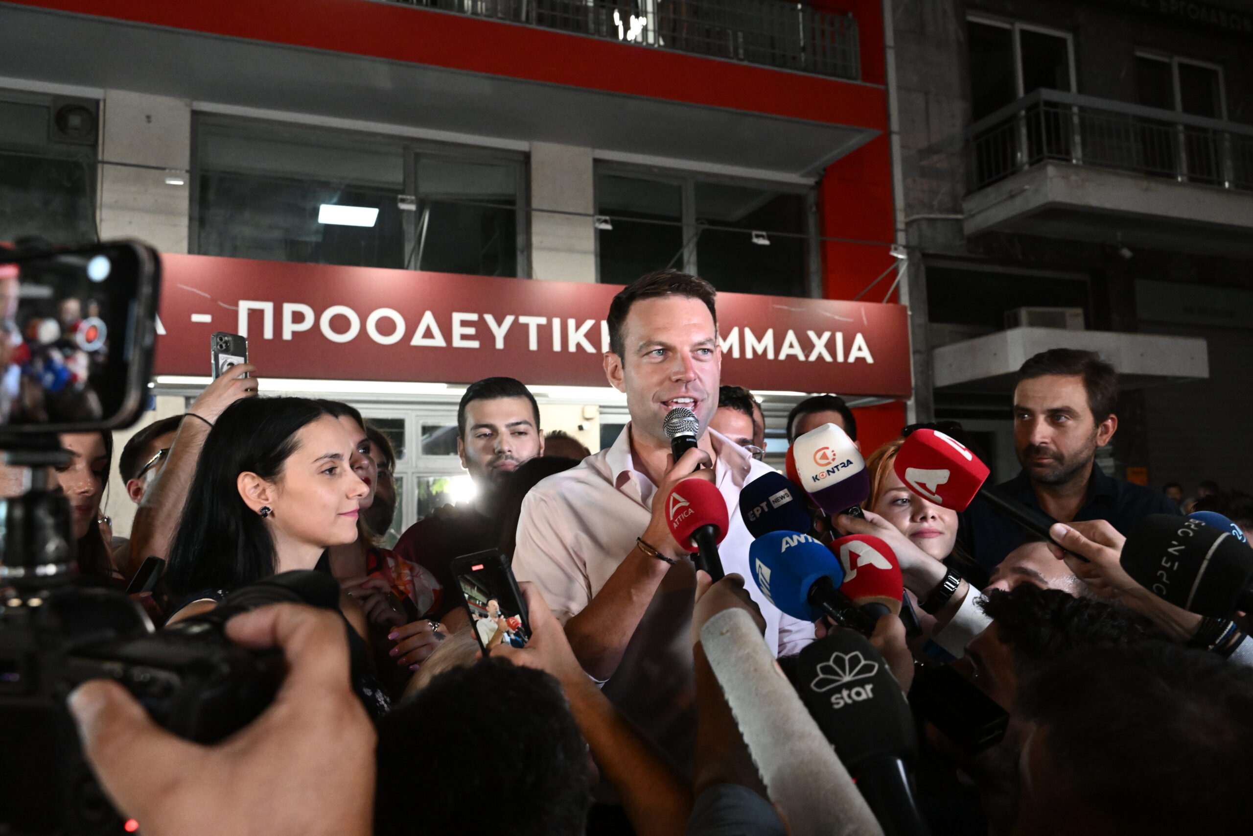 [363763] 2ος ΓΥΡΟΣ ΤΩΝ ΕΣΩΚΟΜΜΑΤΙΚΩΝ ΕΚΛΟΓΩΝ ΓΙΑ ΤΗΝ ΑΝΑΔΕΙΞΗ ΝΕΟΥ ΠΡΟΕΔΡΟΥ ΣΤΟΝ ΣΥΡΙΖΑ - ΠΡΟΟΔΕΥΤΙΚΗ ΣΥΜΜΑΧΙΑ / ΑΝΑΚΟΙΝΩΣΗ ΑΠΟΤΕΛΕΣΜΑΤΩΝ(ΤΑΤΙΑΝΑ ΜΠΟΛΑΡΗ/EUROKINISSI)