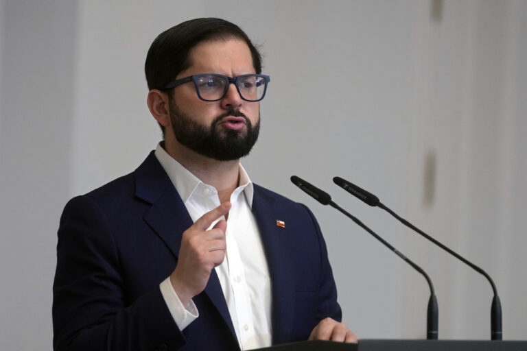 Χιλή: Τέλος στις «ναρκοκηδείες» θέλει να βάλει η κυβέρνηση Μπόριτς