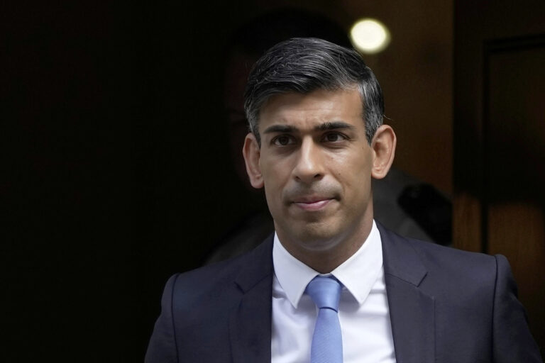 Βρετανία: Έκτακτη ομιλία Σούνακ από τη Ντάουνινγκ Στριτ για το Net Zero