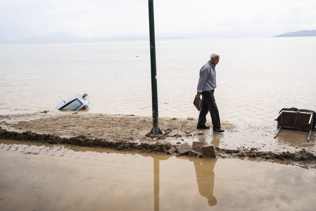 Καταστροφές “Elias”: 200.000 στρέμματα κάτω από το νερό στη Μαγνησία – Τεράστιες ζημιές σε Βόλο, Λάρισα και Εύβοια