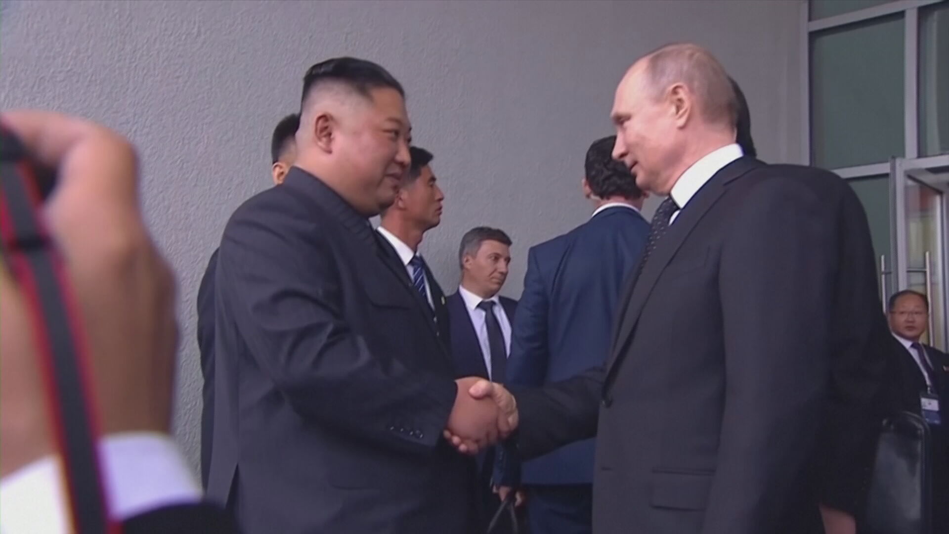 Στη ρωσική Άπω Ανατολή ο Κιμ για συνομιλίες με τον Πούτιν – Στην κορυφή της ατζέντας η στρατιωτική συνεργασία Ρωσίας – Β. Κορέας