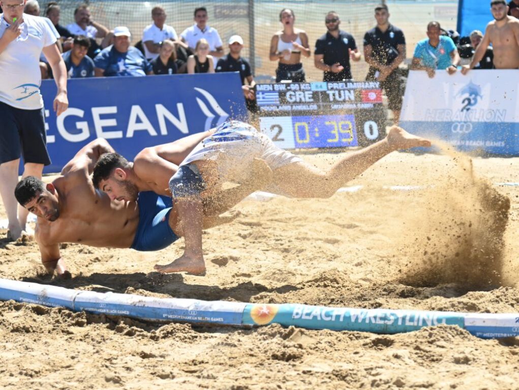 Σάρωσαν στην Πάλη οι Έλληνες με 7 μετάλλια, τα 2 χρυσά στους 3ους Μεσογειακούς Παράκτιους Αγώνες – Ασημένιο για τα κορίτσια του Beach Handball