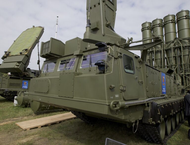 Βουλγαρία: Δωρεά επισκευάσιμων S-300 για την άμυνα της Ουκρανίας ενέκρινε το κοινοβούλιο