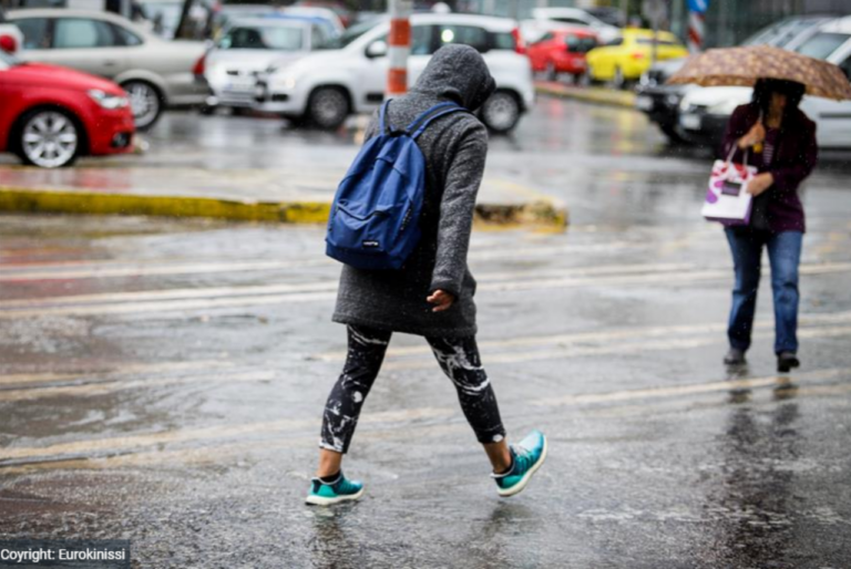 Θεσσαλονίκη: “Φθινοπωρινό ξύπνημα” με βροχές και αισθητή πτώση της θερμοκρασίας