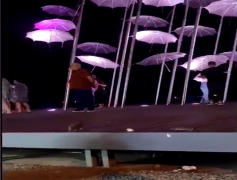 Θεσσαλονίκη: Σάλος με βίντεο που δείχνει αρουραίους να βολτάρουν στη Νέα Παραλία