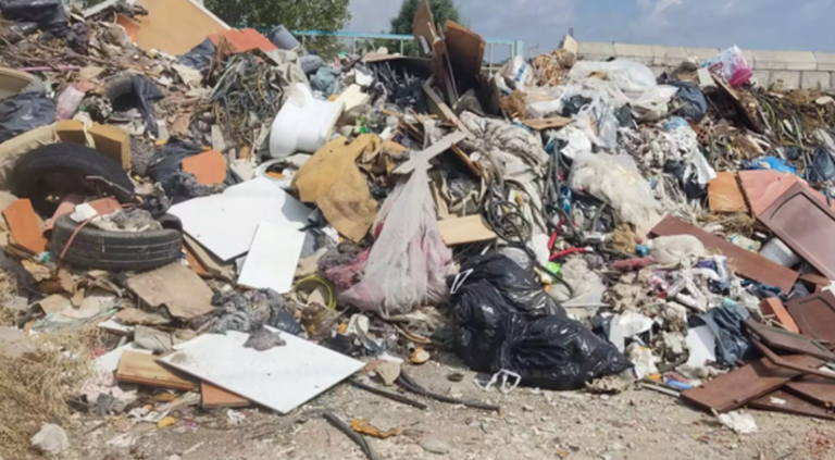 Θεσσαλονίκη: Εισαγγελική έρευνα για σκουπιδότοπο της Περιφερειακής οδού