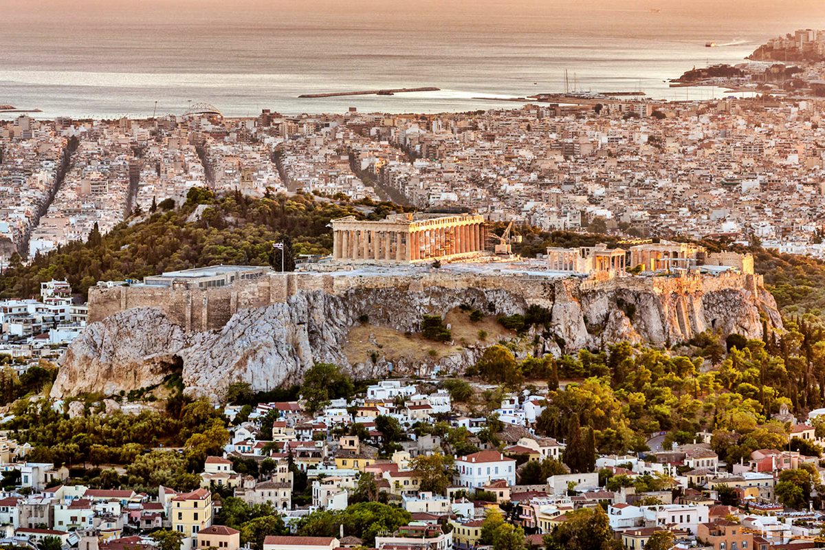 Νέα πτώση για τα ξενοδοχεία της Αθήνας τον Αύγουστο – Πού κυμαίνονται οι ανταγωνιστές της