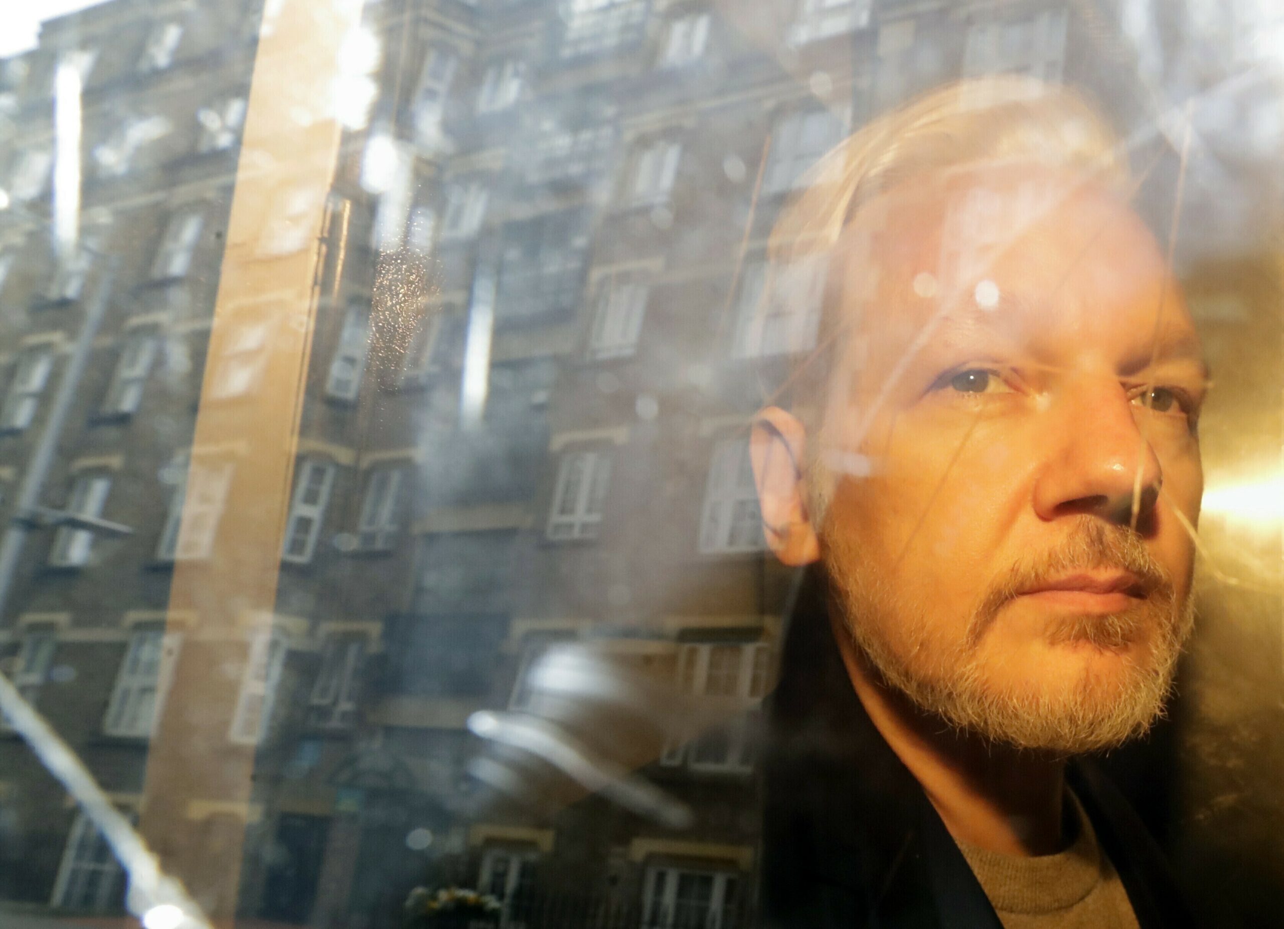 Britain Assange