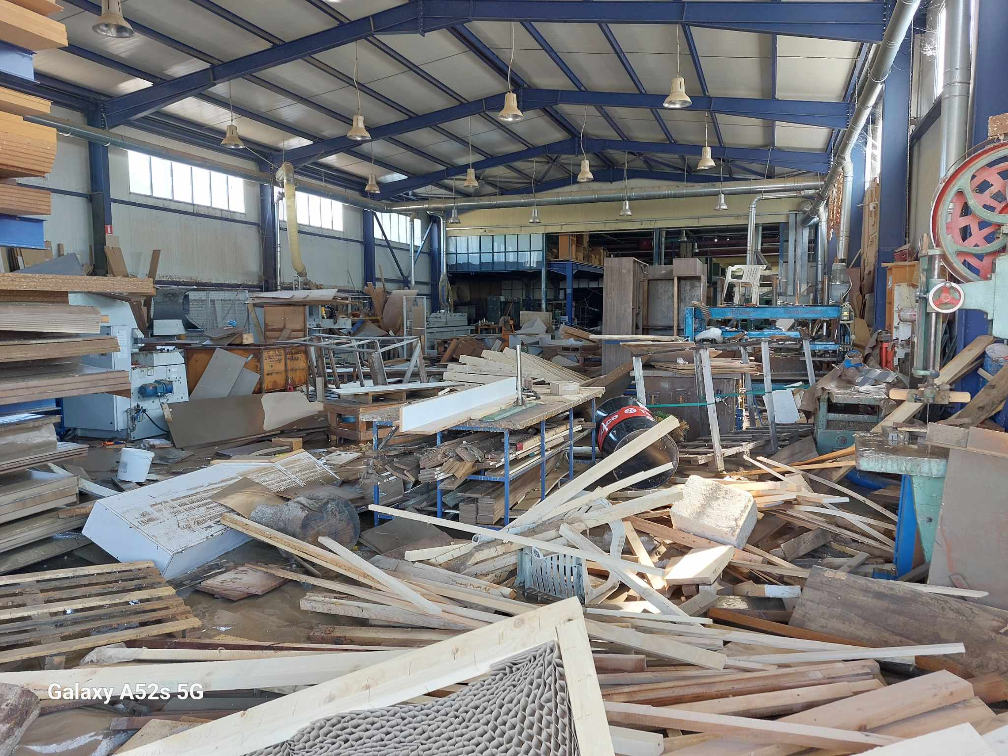 Γραφεία στήριξης των πληγέντων επιχειρήσεων σε Λάρισα και Βόλο από τους Συνδέσμους Επιχειρήσεων και Βιομηχανιών της Θεσσαλίας