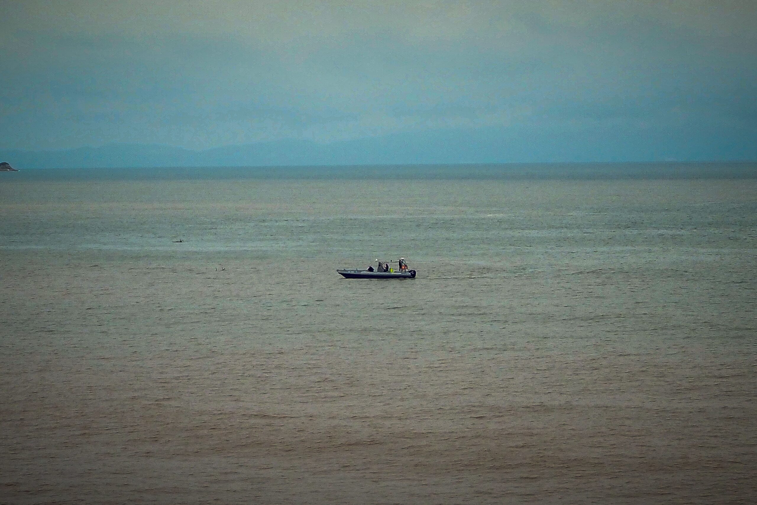 Εντοπίστηκαν 20 άτομα στη θάλασσα νότια του Φαρμακονησίου – Τέσσερις αγνοούμενοι
