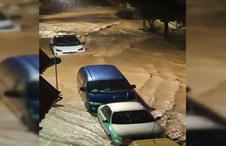 Κακοκαιρία: Εικόνες απόλυτης καταστροφής στον Βόλο – Σαρωτικό το πέρασμα του Elias και στην Εύβοια