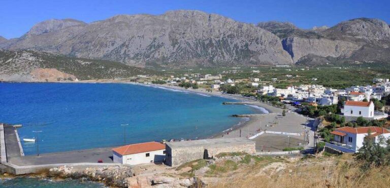 Ο Δήμος Κισσάμου για την απόσυρση δύο Γαλάζιων Σημαιών: “Αναζητήστε” τους ιδιώτες…