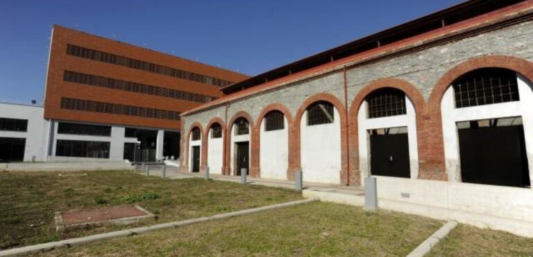 Θεσσαλονίκη: Υπερσύγχρονο συνεδριακό κέντρο στα διατηρητέα κτίρια του παλιού εργοστασίου φωταερίου