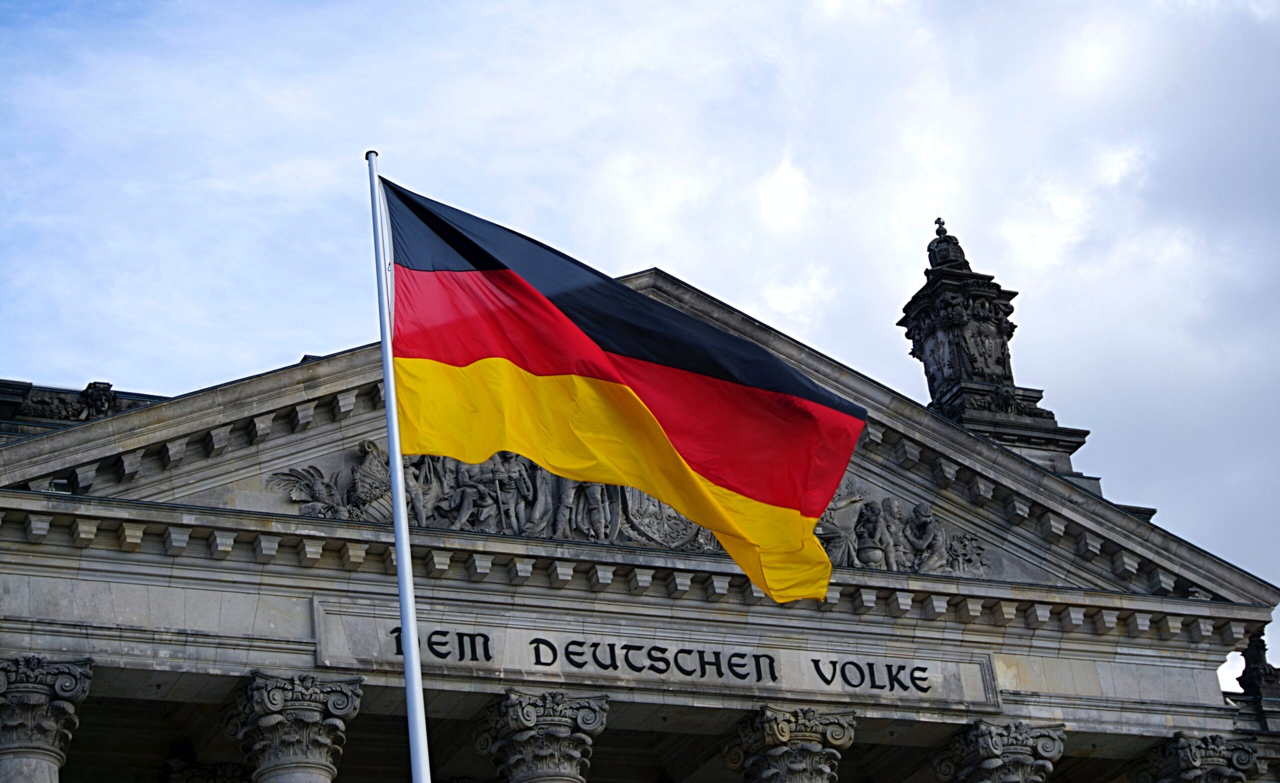 Γερμανία: Νέο δημοσκοπικό ρεκόρ για την ΑfD – Δεύτερη δύναμη σε εθνικό επίπεδο