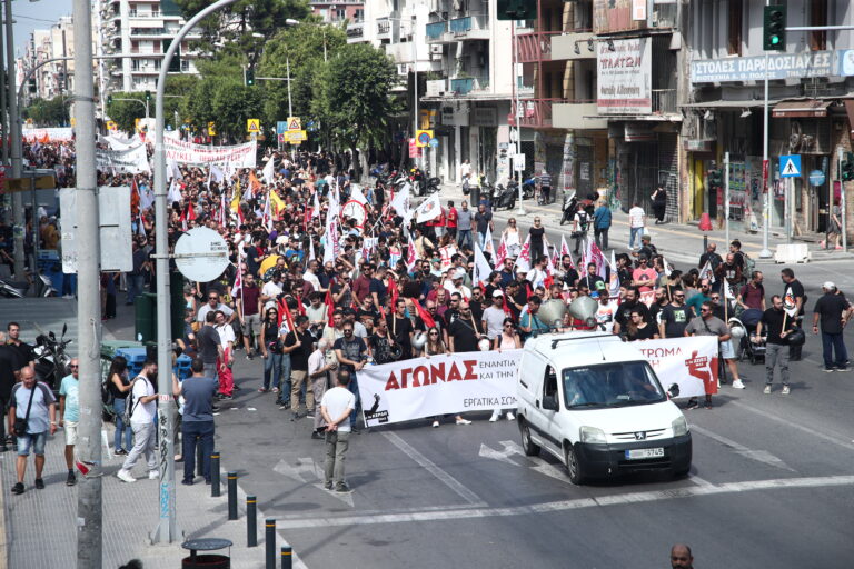 Θεσσαλονίκη: Συνελήφθη 35χρονος που έβαφε με σπρέι καταστήματα κατά τη διάρκεια της πορείας