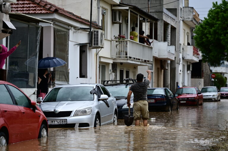 Δήμος Νάουσας: Συγκέντρωση ειδών πρώτης ανάγκης για τους πλημμυροπαθείς της Θεσσαλίας