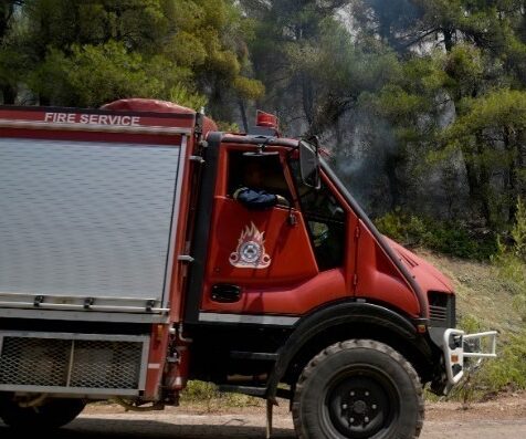 Θεσσαλονίκη: Πρόστιμο σε άνδρα για πυρκαγιά σε υπαίθριο χώρο του Δημαρχείου