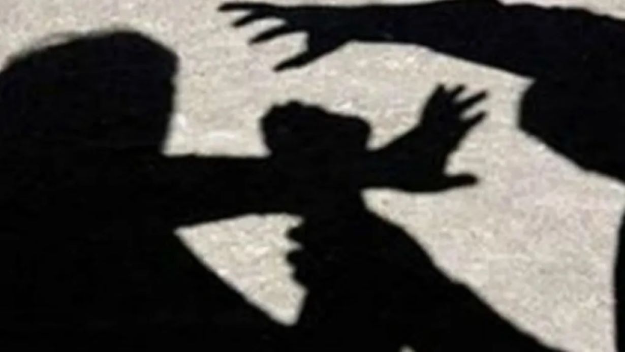 Άγρια επίθεση σε 29χρονο στη Λάρισα – Νοσηλεύεται με σοβαρά τραύματα στο Γενικό Νοσοκομείου- Δύο συλλήψεις