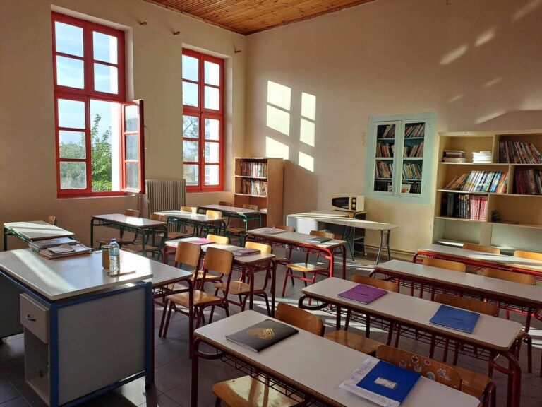 Δημος Δυτικής Σάμου: Ολοκληρώθηκαν οι εργασίες επισκευής του δημοτικού σχολείου Κουμεικων