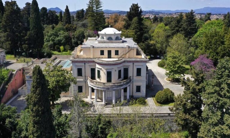 Κέρκυρα: Προσοχή από τους επισκέπτες του Μον Ρεπό για να αποφευχθούν ατυχήματα