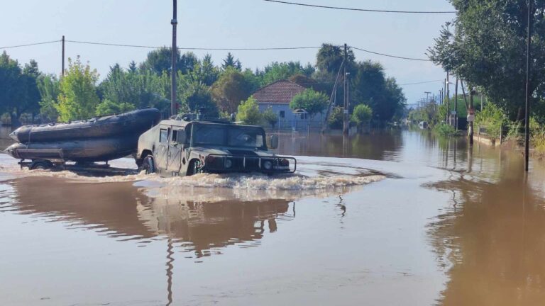 Συνδρομή Ενόπλων Δυνάμεων στην αντιμετώπιση των επιπτώσεων της κακοκαιρίας στην Θεσσαλία