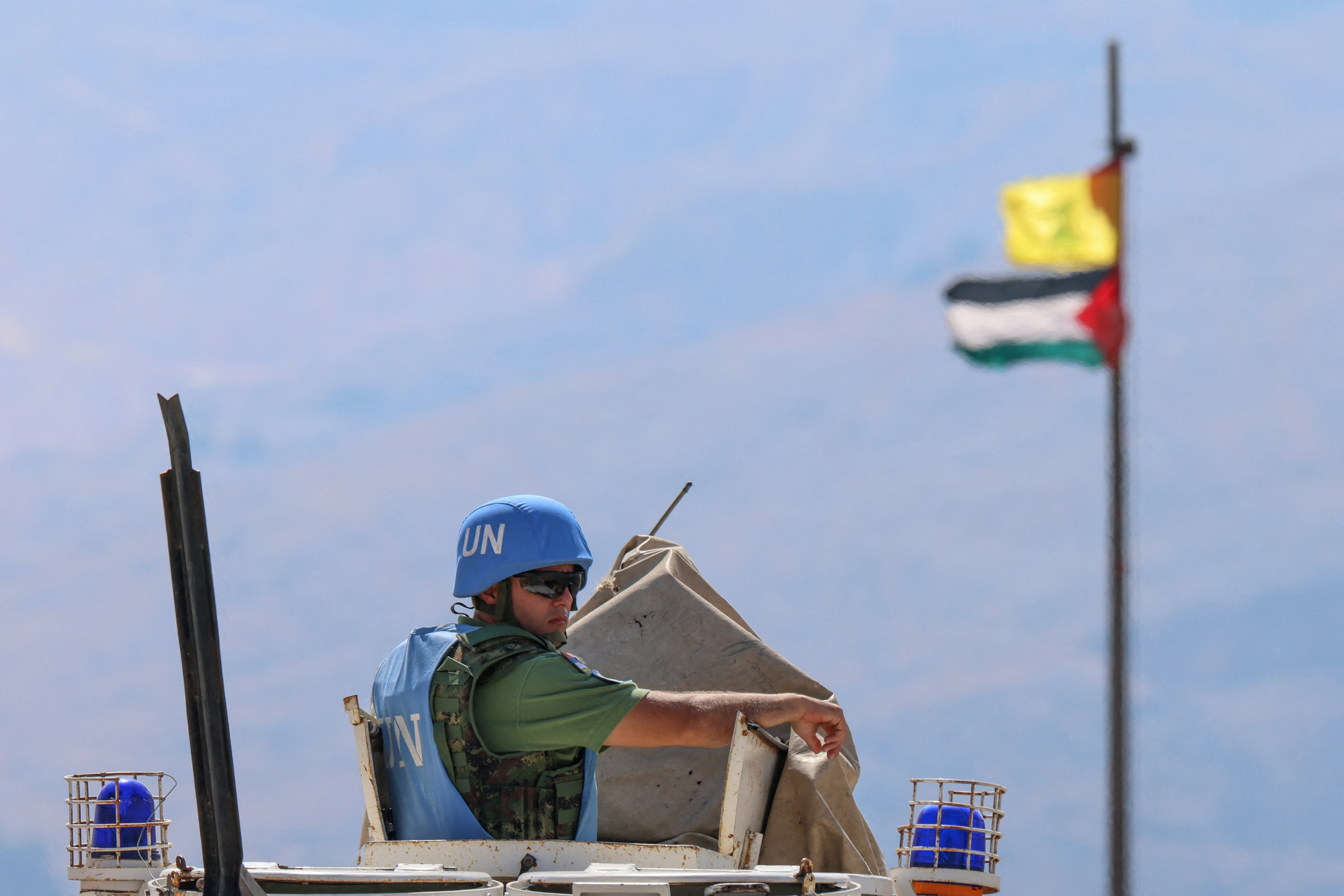 Πόλεμος στο Ισραήλ: Η Χεζμπολάχ στοχοθέτησε ισραηλινές θέσεις στα σύνορα με τον Λίβανο